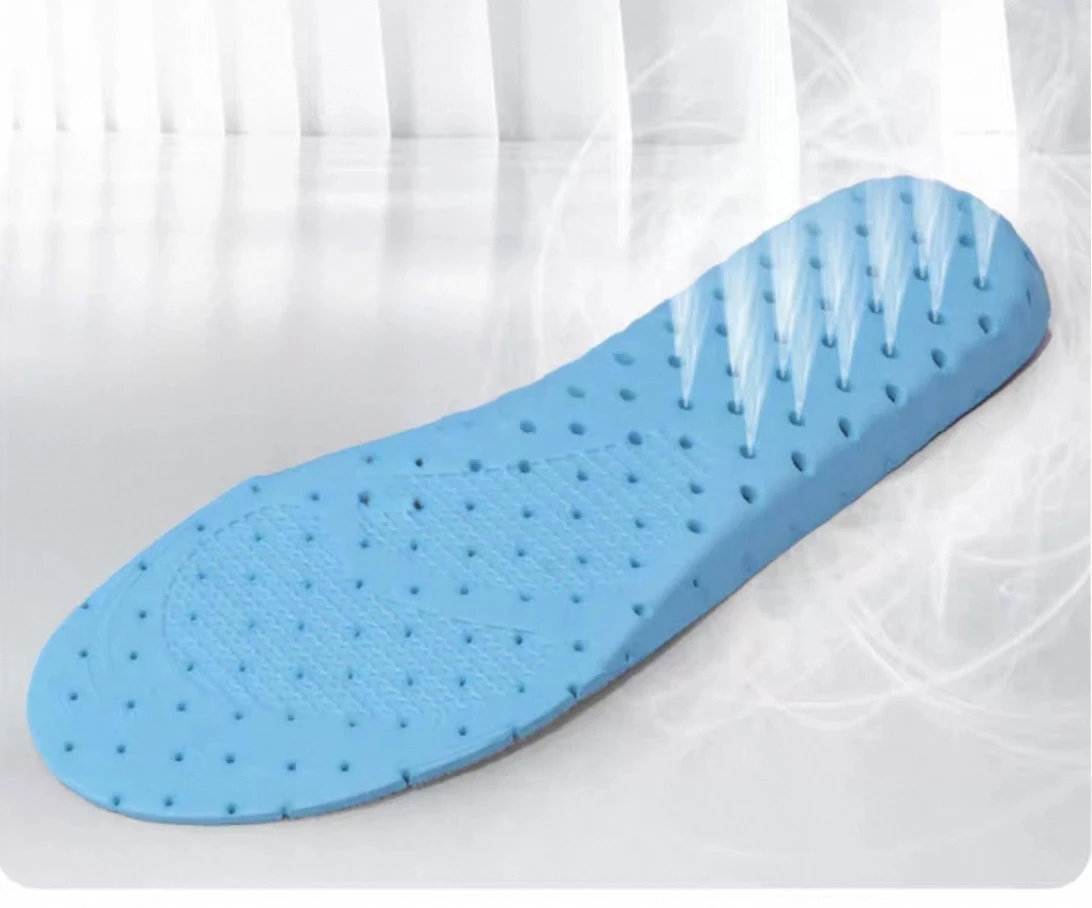 نعل رياضي مهوّى ومريح بتصميم مزدوج