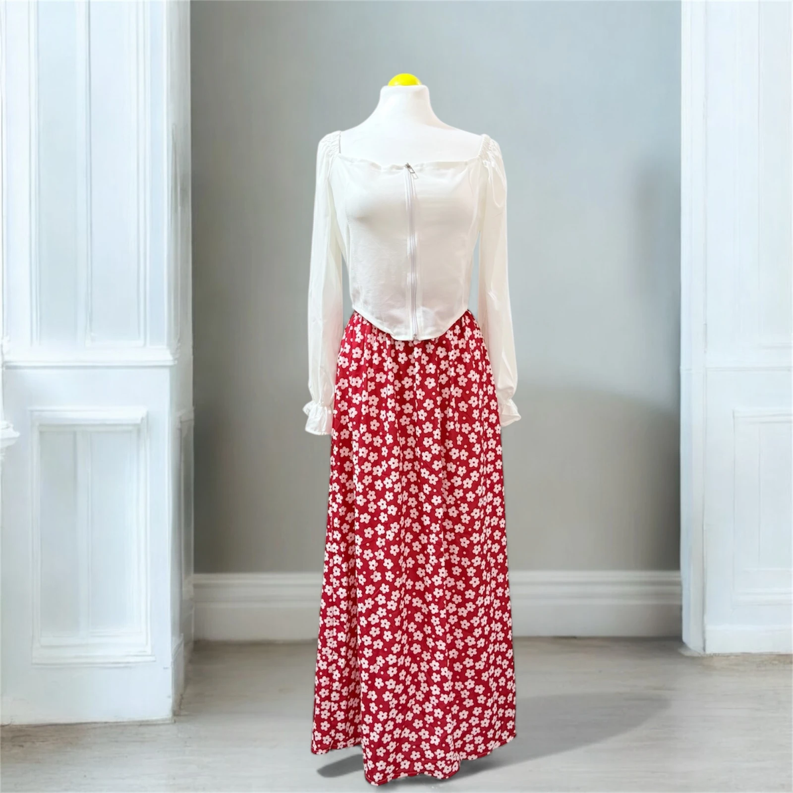 طقم "Soft Bloom" – أناقة يومية بخامة فاخرة