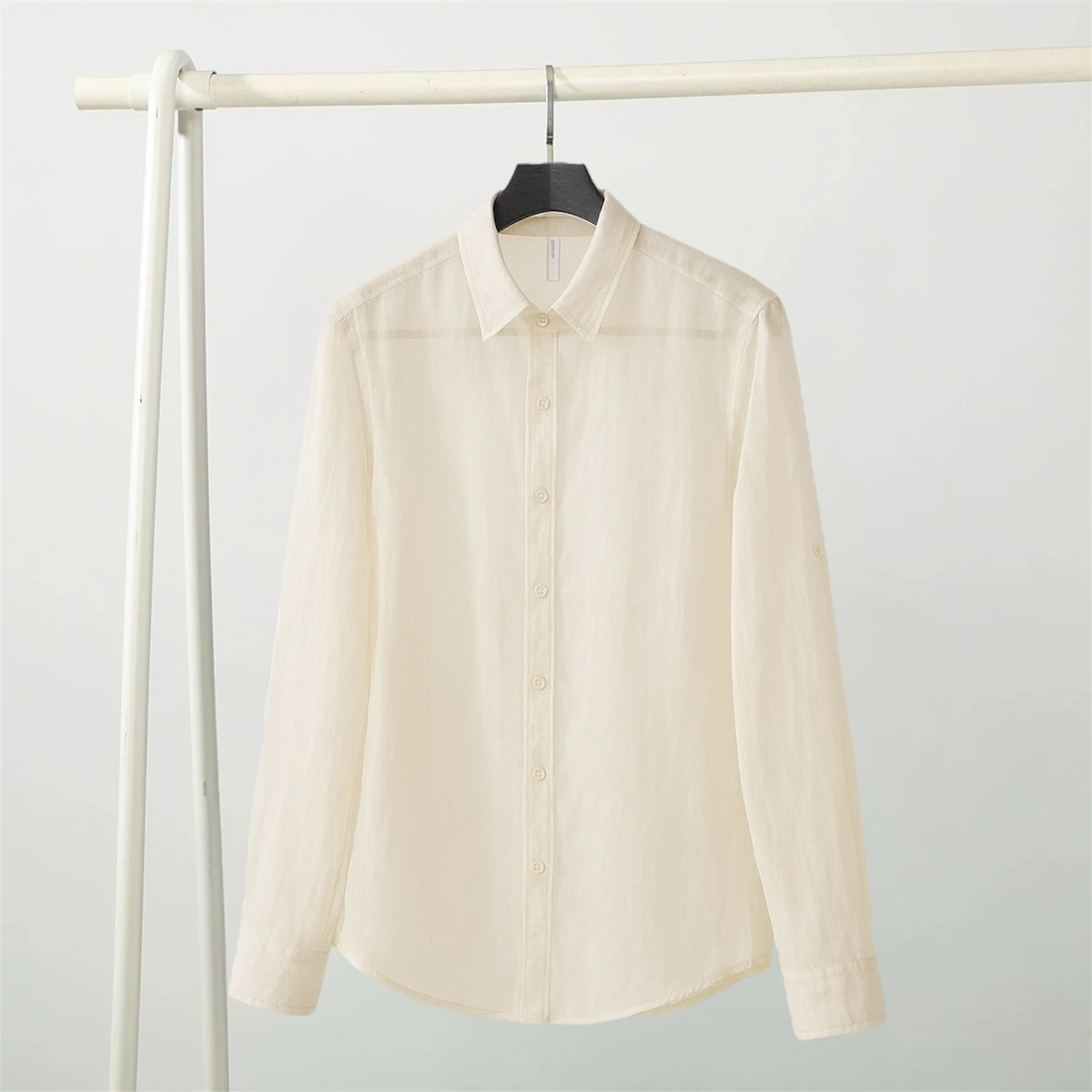 قميص رجالي بأكمام طويلة