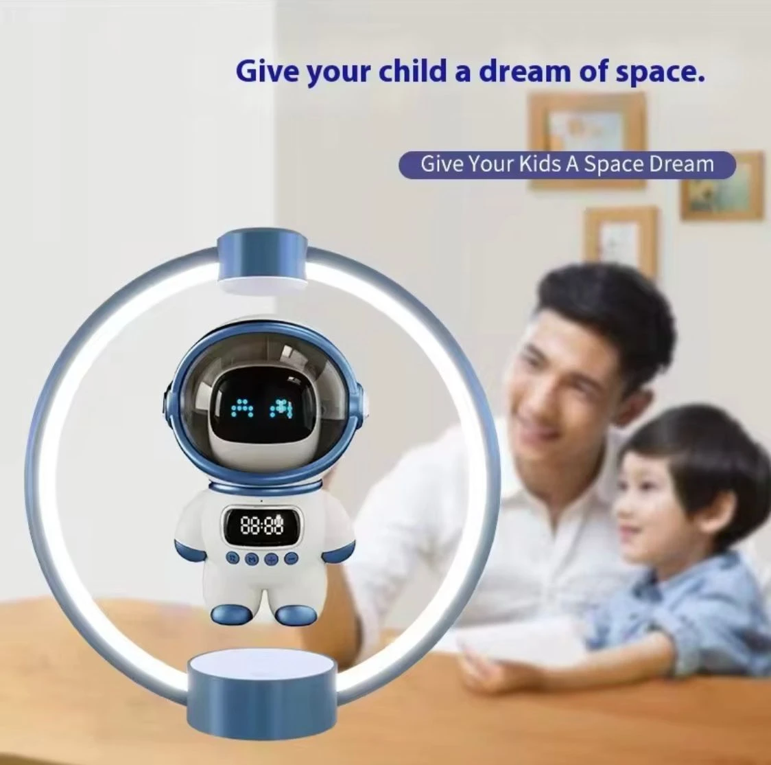 روبوت رائد الفضاء بساعة رقمية وسماعة بلوتوث