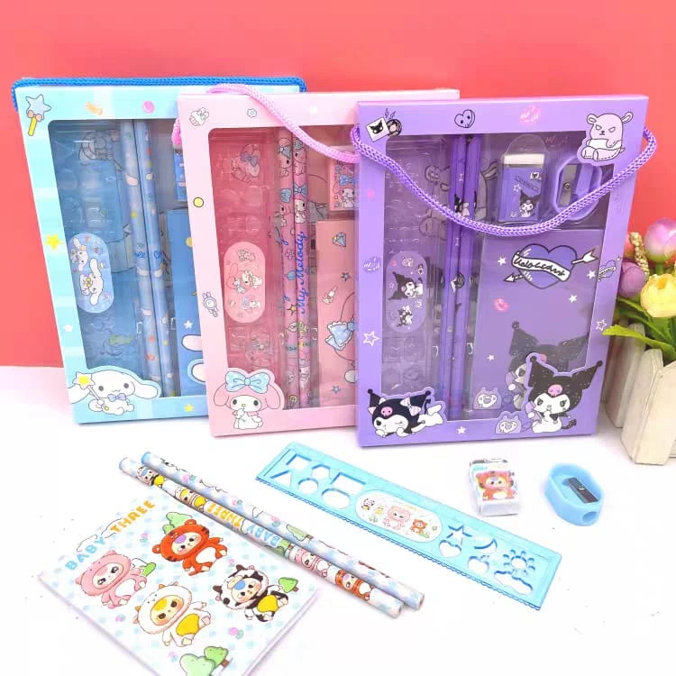 أطقم قرطاسية للأطفال – 8 تصاميم مميزة