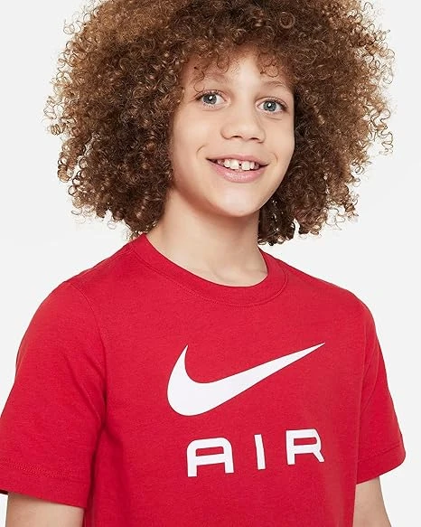 تي شيرت ان اس دبليو اير للأولاد من نايكي